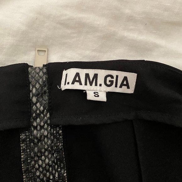 I. AM. GIA Snakeskin Pants size small - Picture 6 of 6